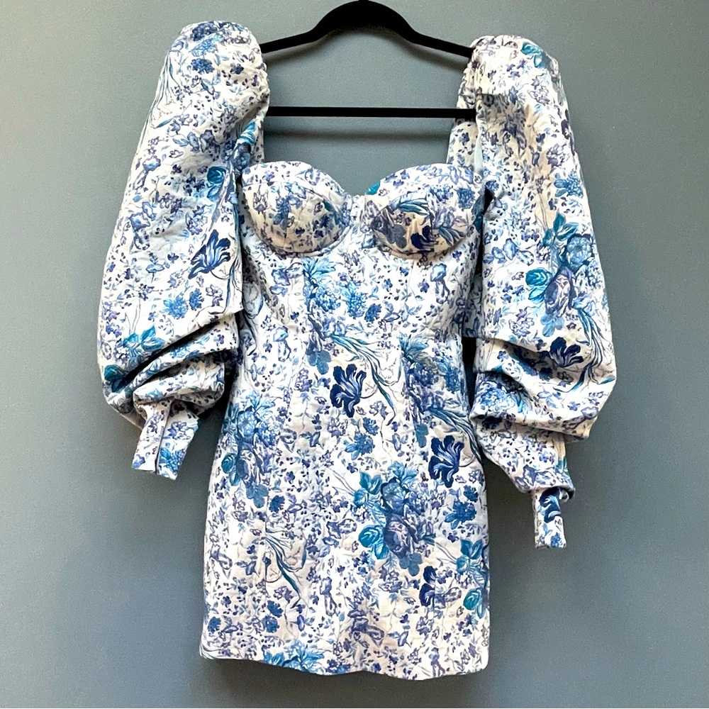 House of CB Blue and White Floral Puff-Sleeve Mini Dress